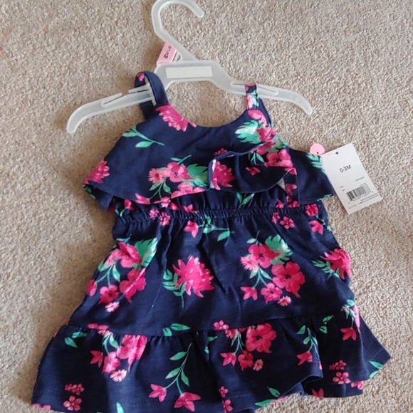 Baby dress - Picture 1 of 3